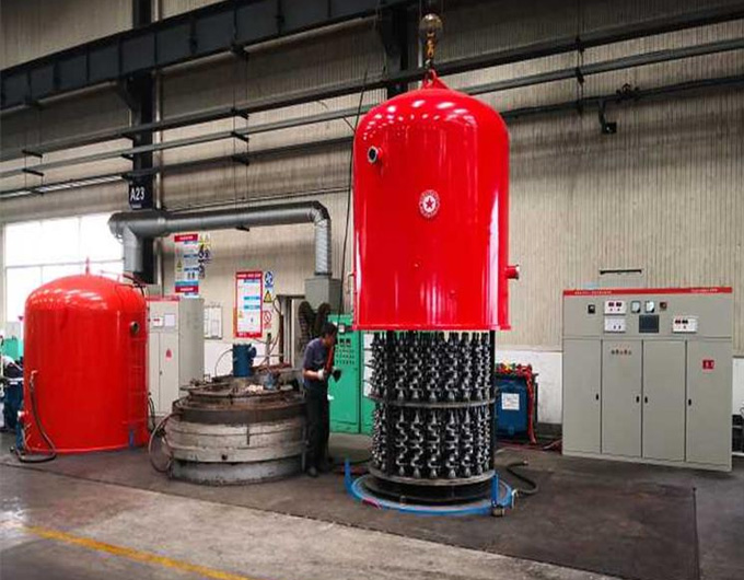真空变压（可控气氛）大型井式渗氮炉（生产线）
